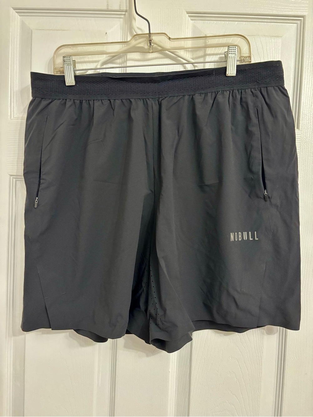 NOBULL Black Men’s Micro Ripstop Shorts – Size XL